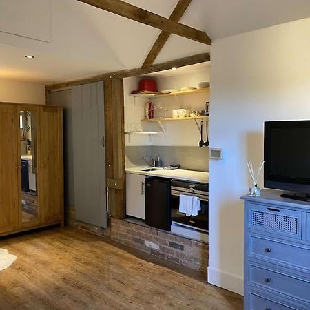 Cosy 1 Bedroom Country Lodge With Free Parking Watlington  Εξωτερικό φωτογραφία