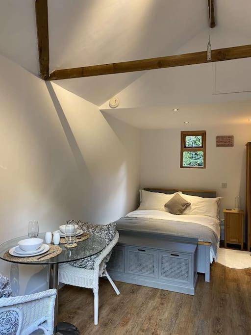 Cosy 1 Bedroom Country Lodge With Free Parking Watlington  Εξωτερικό φωτογραφία