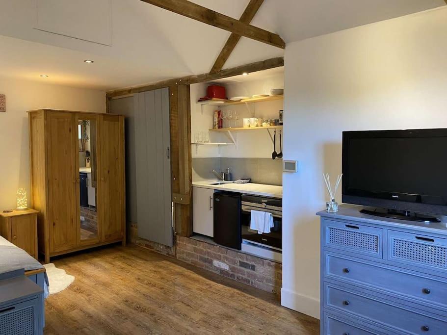 Cosy 1 Bedroom Country Lodge With Free Parking Watlington  Εξωτερικό φωτογραφία